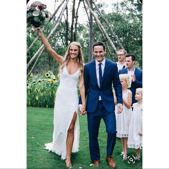 Grace Loves Lace Lottie Wedding Dress in Ivory - Picture 9 of 16